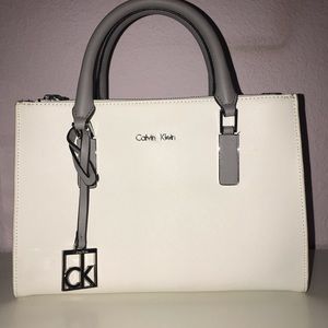 CALVIN KLEIN HANDBAG